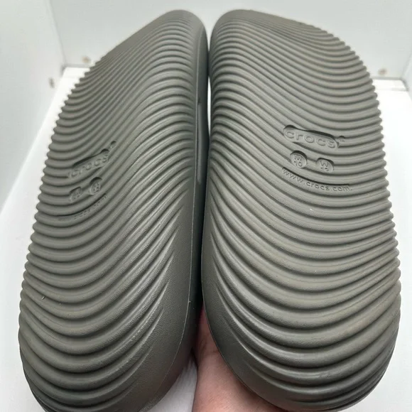 Crocs Mellow Recovery Clog Olive Unisex Size M10 W12 - Picture 7 of 8